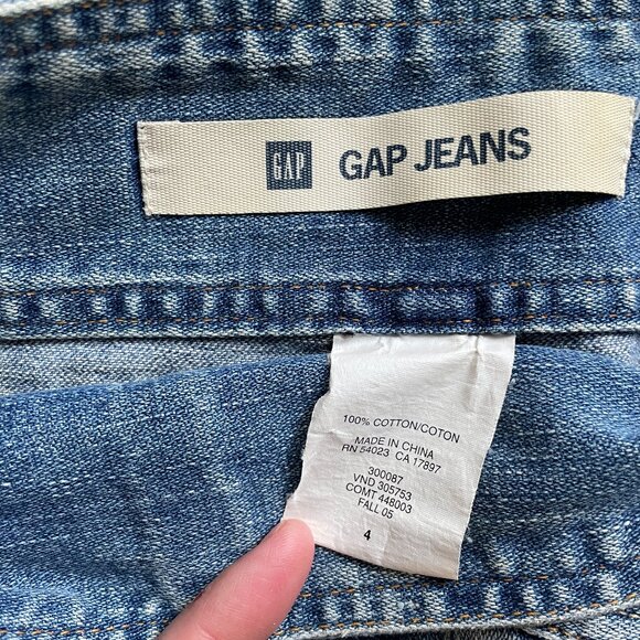 GAP Women mini jean skirt Sz 4 - Picture 6 of 7